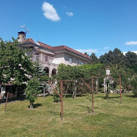 Casa Telizia Guest House Ourense Bagian luar foto
